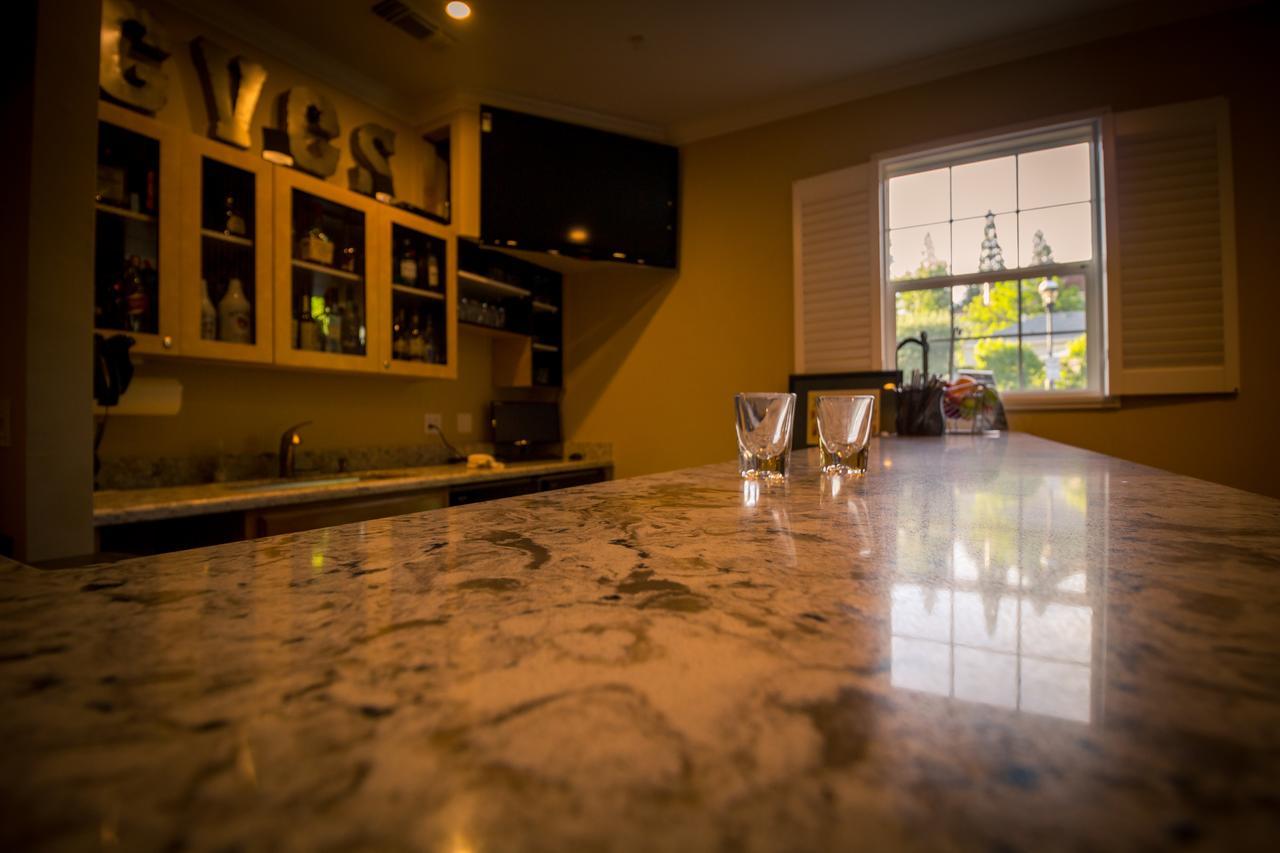 Grass Valley Courtyard Suites ภายนอก รูปภาพ